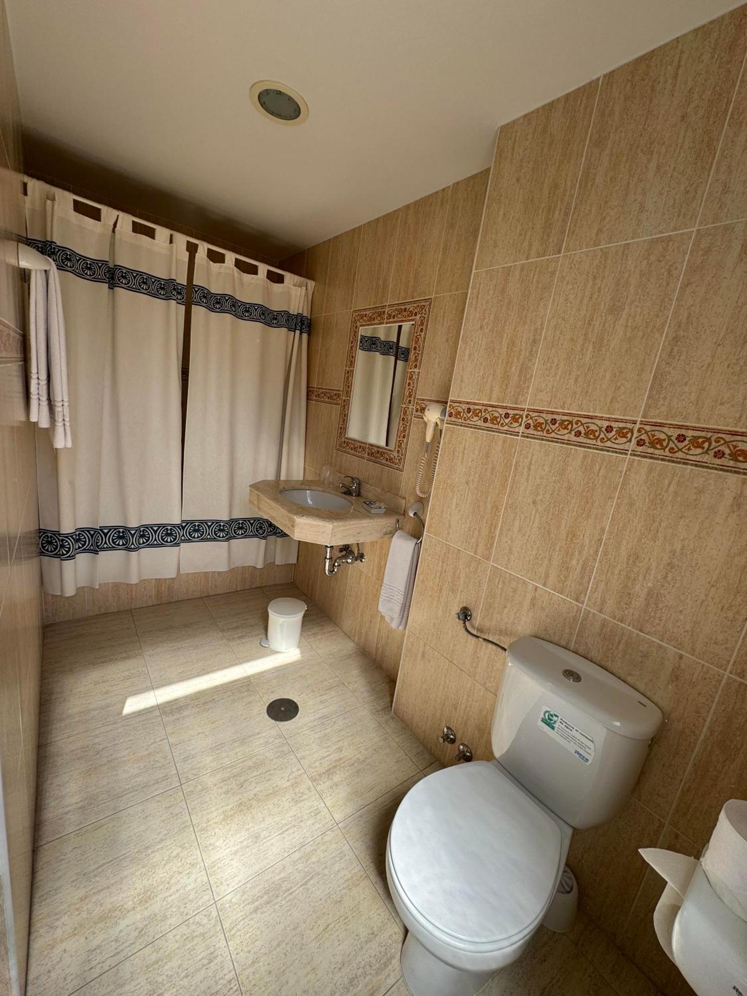 Hostal Joaquin Las Ventas con Pena Aguilera 外观 照片
